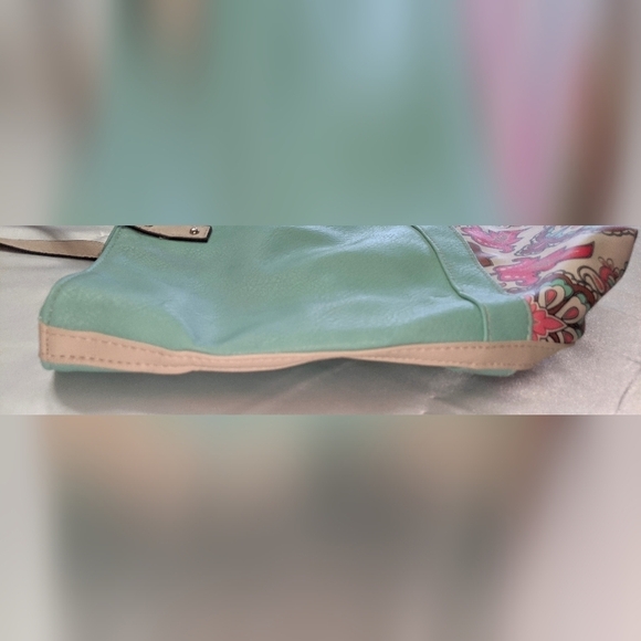 Ellen Tracy Faux Leather Tote Shoulder Bag Purse Turquoise With Floral Trim - Picture 9 of 13